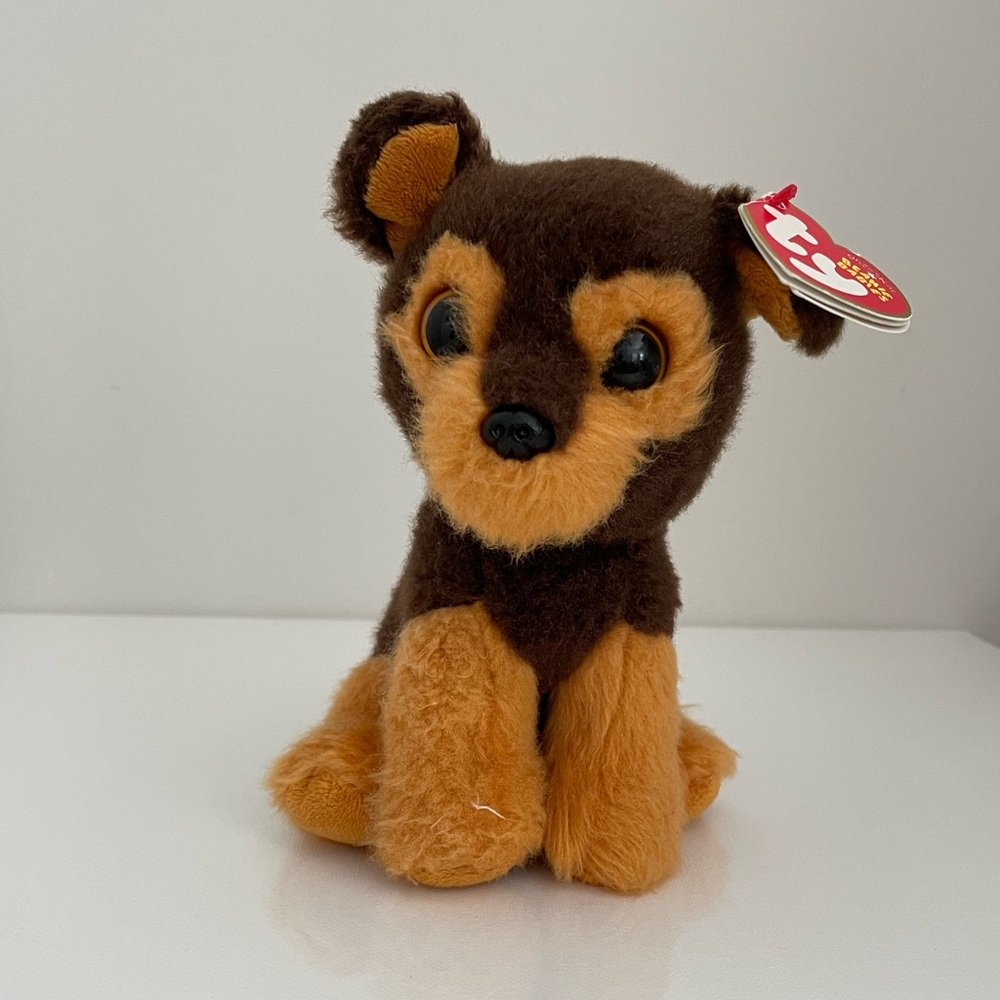 TY Beanie Baby - TUCKER the Dog
